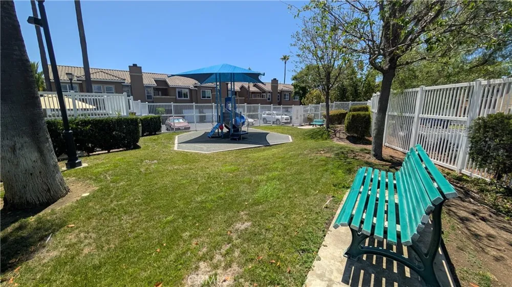 28446 Yosemite Lake Forest, CA 92679