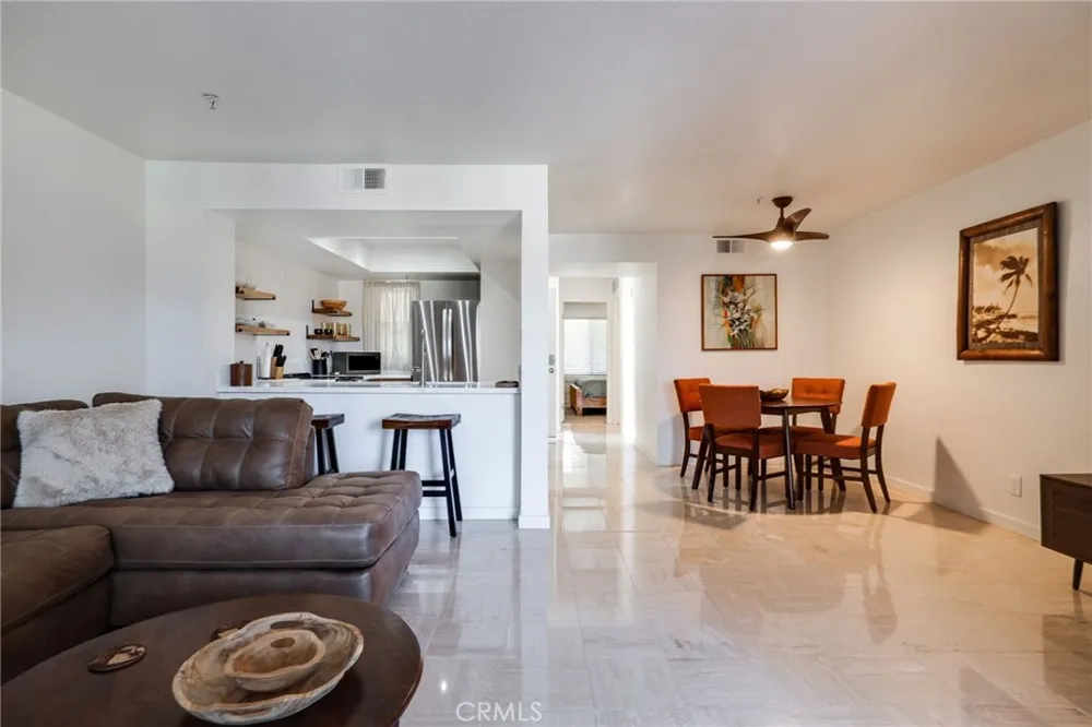 1200 Pacific Coast #327 Huntington Beach, CA 92648