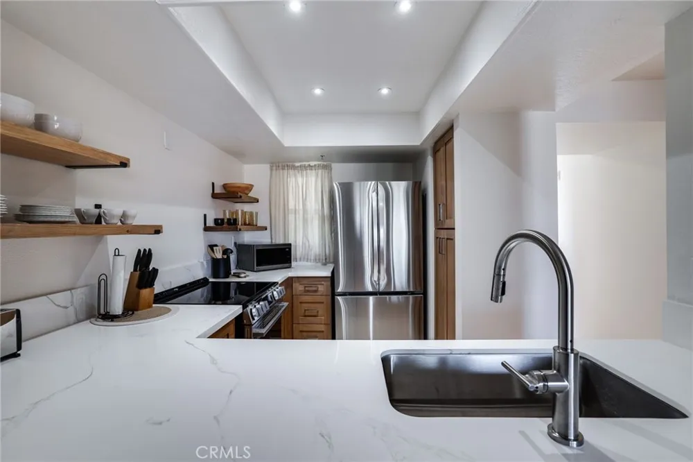 1200 Pacific Coast #327 Huntington Beach, CA 92648