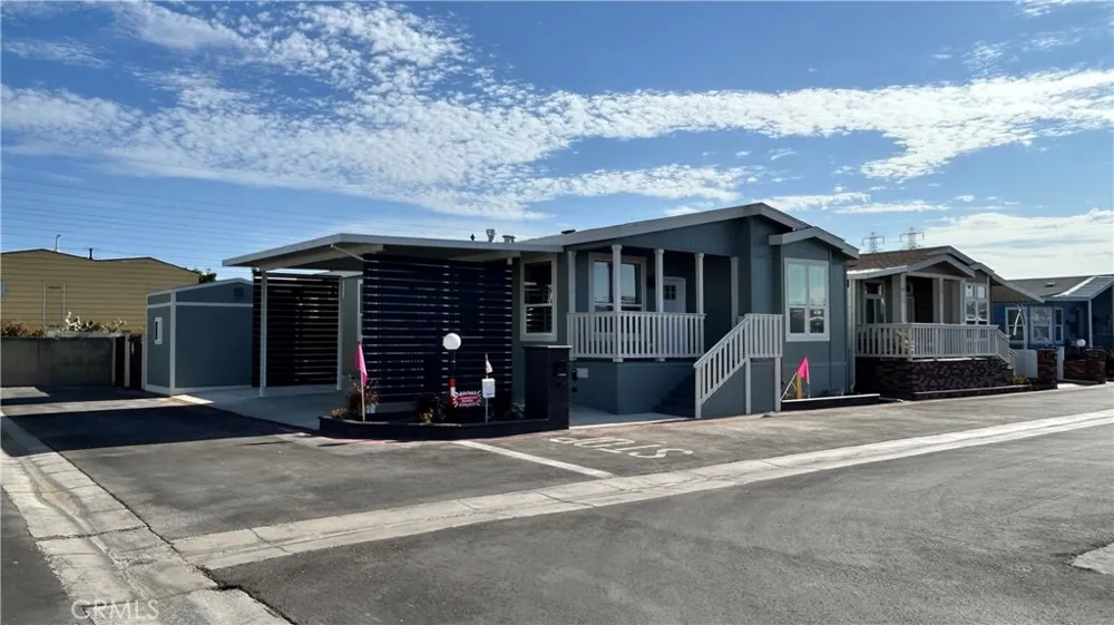 9850 Garfield Avenue #68 Huntington Beach, CA 92646