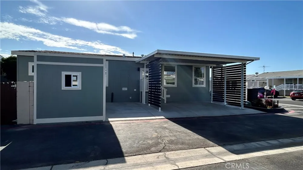 9850 Garfield Avenue #68 Huntington Beach, CA 92646