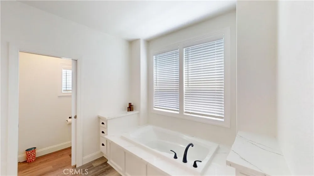 9850 Garfield Avenue #68 Huntington Beach, CA 92646