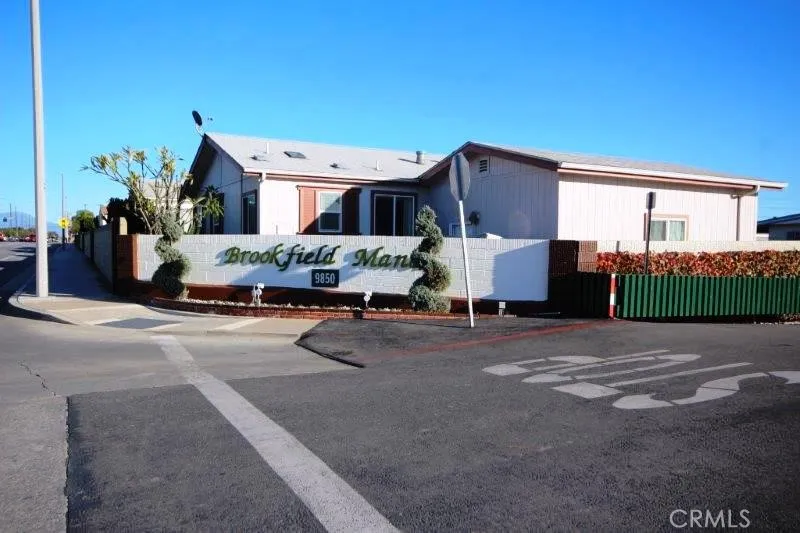 9850 Garfield Avenue #68 Huntington Beach, CA 92646