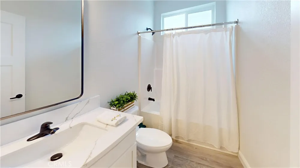 9850 Garfield Avenue #68 Huntington Beach, CA 92646