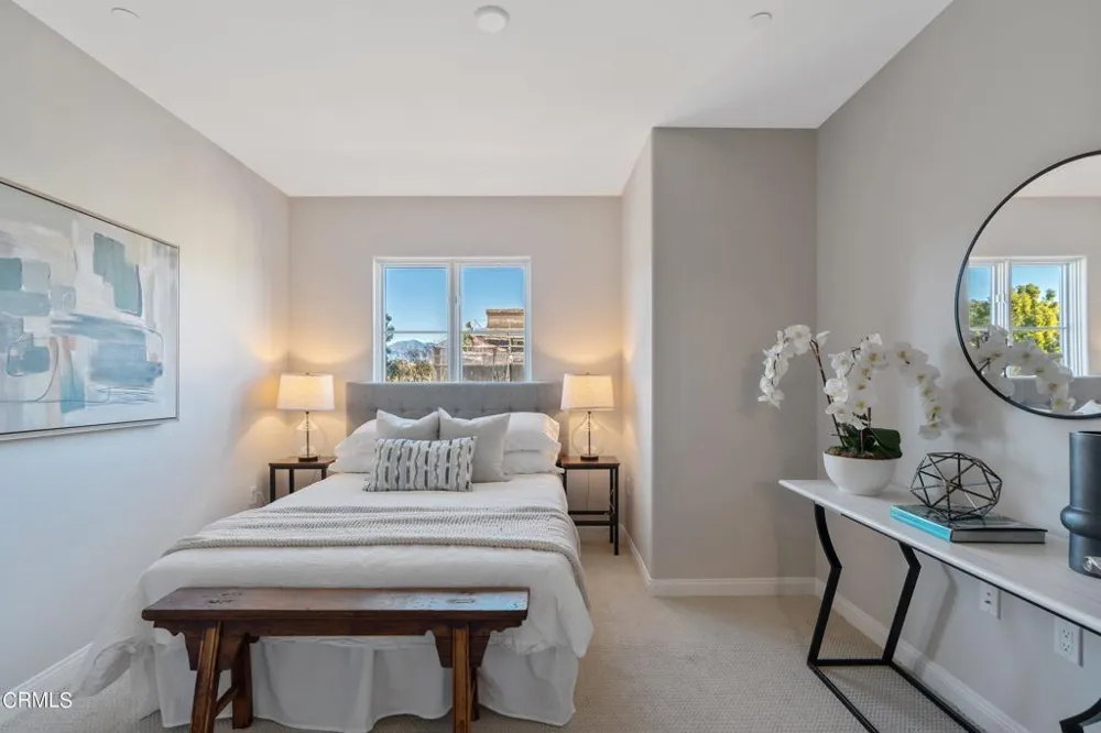 88 Oakland Avenue #606 Pasadena, CA 91101