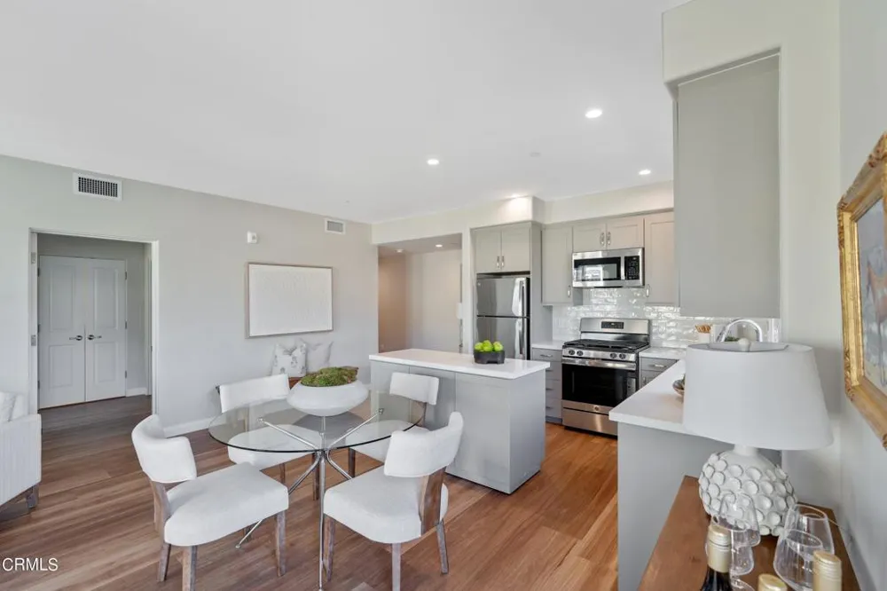 88 Oakland Avenue #606 Pasadena, CA 91101