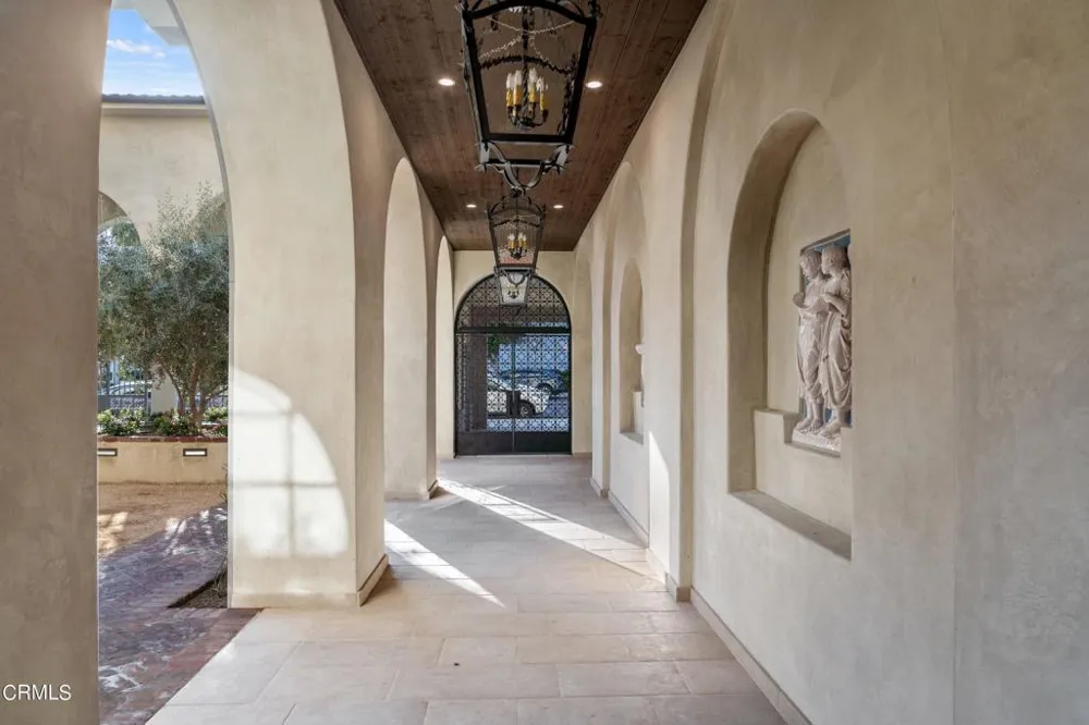 88 Oakland Avenue #606 Pasadena, CA 91101