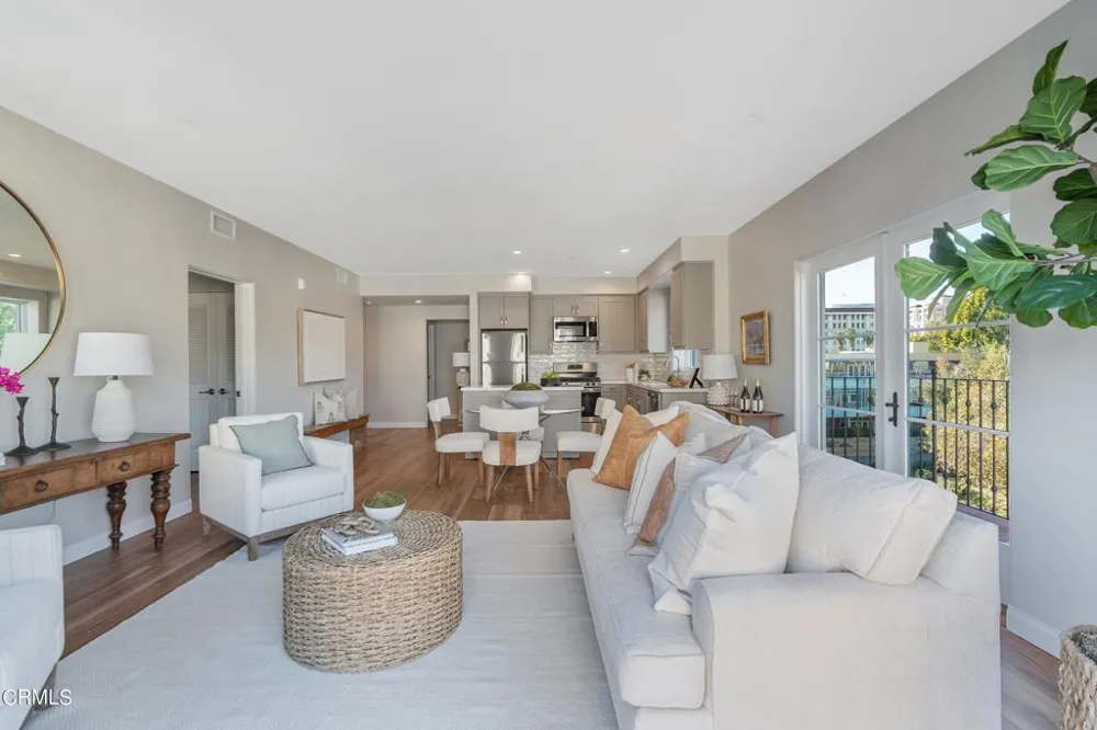 88 Oakland Avenue #606 Pasadena, CA 91101