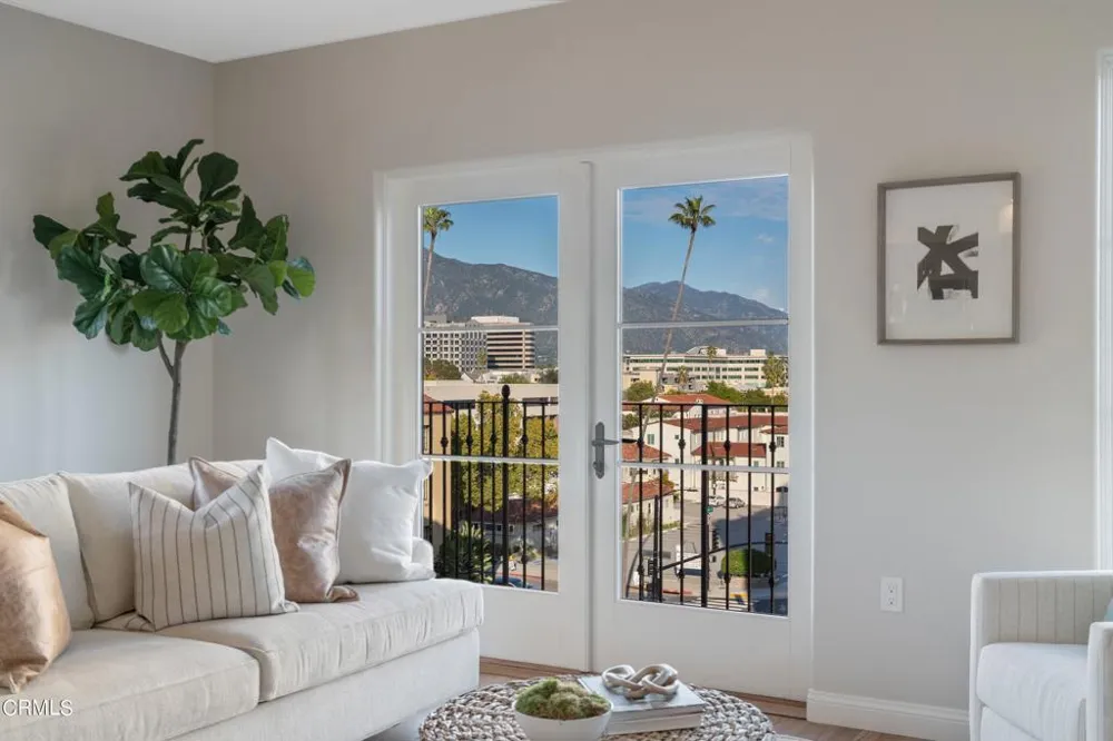 88 Oakland Avenue #606 Pasadena, CA 91101