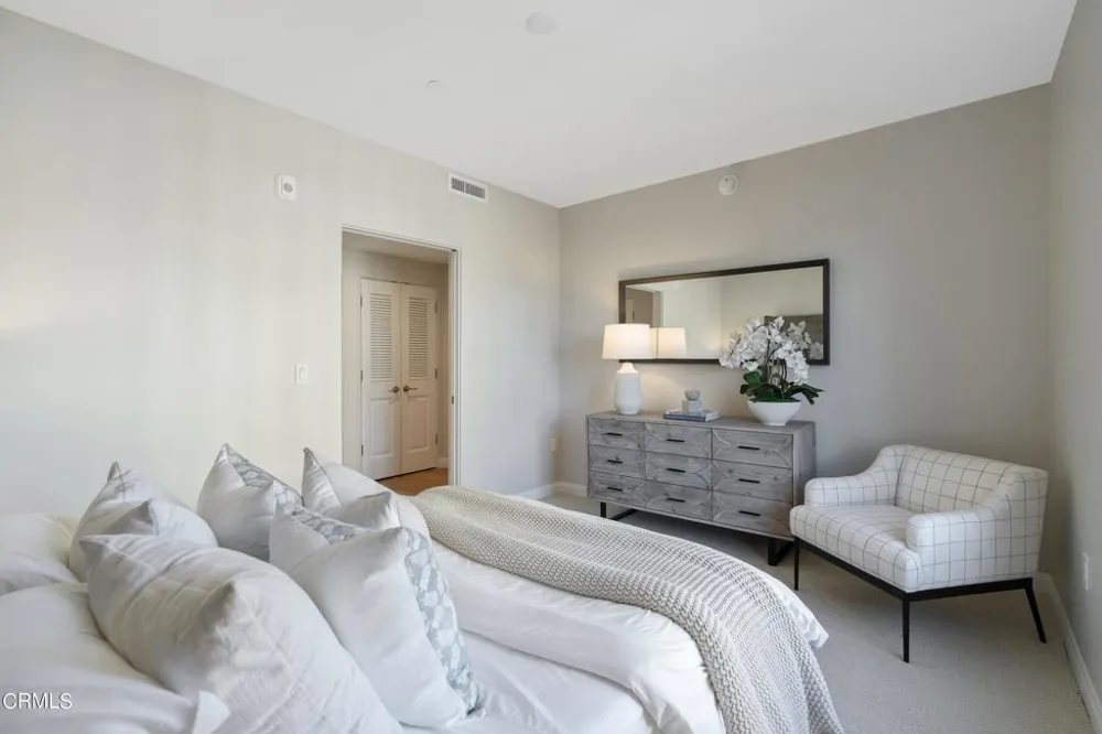 88 Oakland Avenue #606 Pasadena, CA 91101