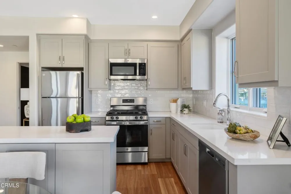 88 Oakland Avenue #606 Pasadena, CA 91101