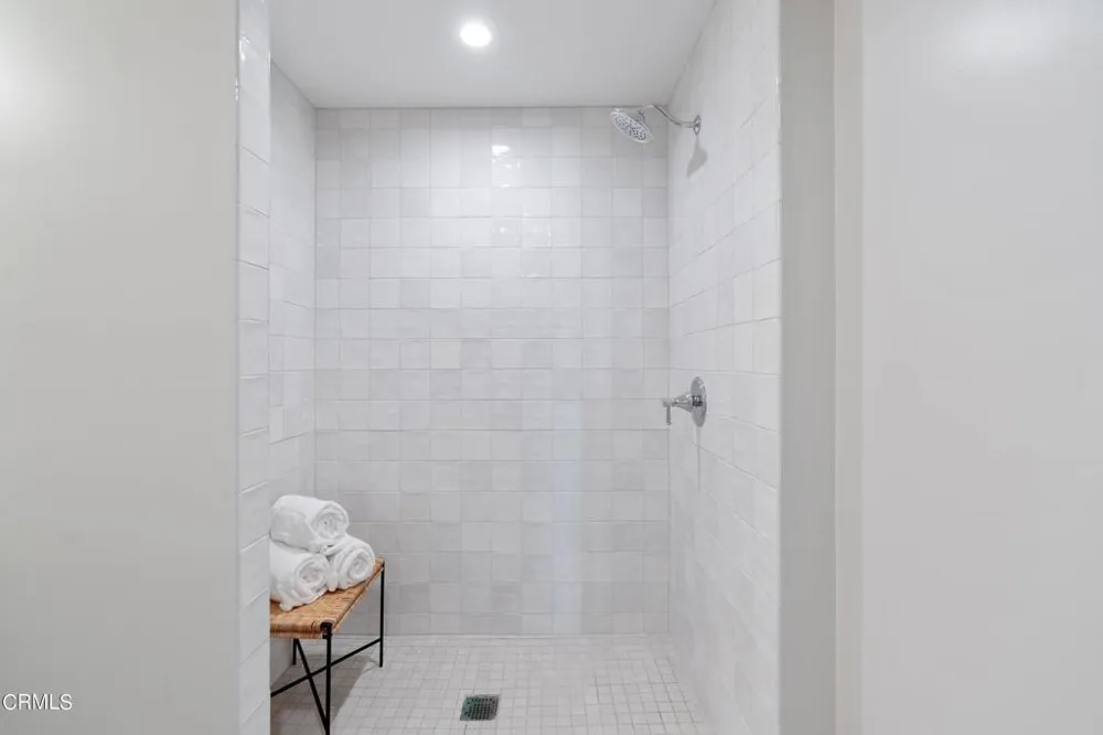 88 Oakland Avenue #606 Pasadena, CA 91101