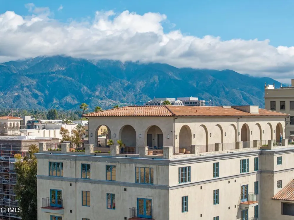 88 Oakland Avenue #606 Pasadena, CA 91101