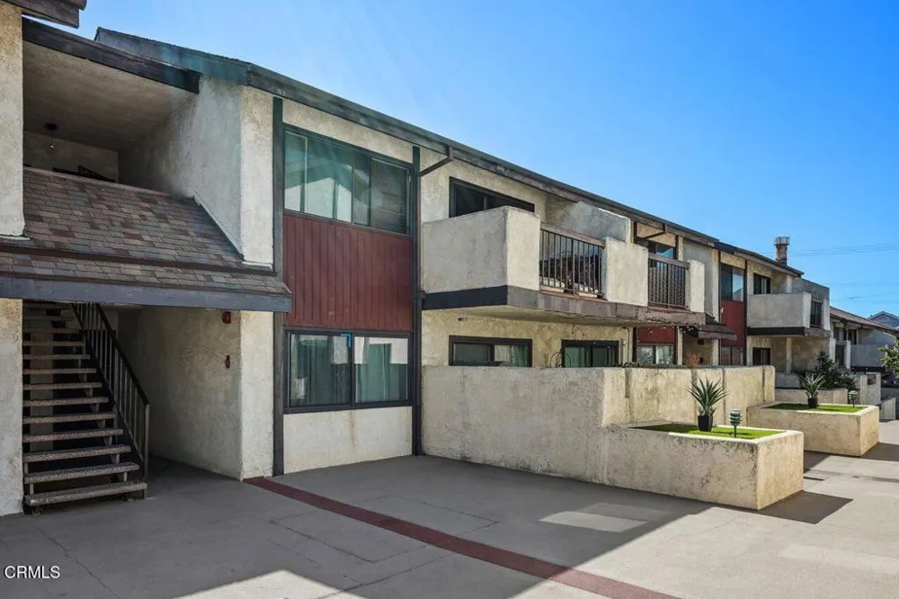 15000 Halldale Avenue #212 Gardena, CA 90247