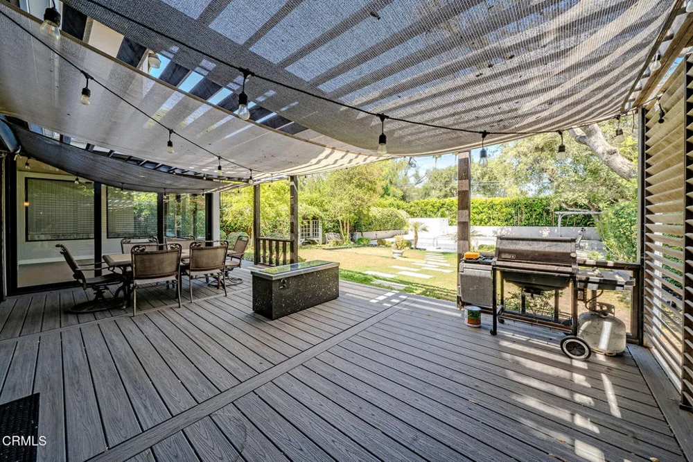 4330 Bel Aire Drive La Canada Flintridge, CA 91011