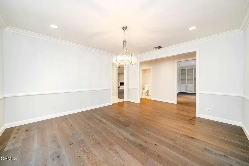 4330 Bel Aire Drive La Canada Flintridge, CA 91011