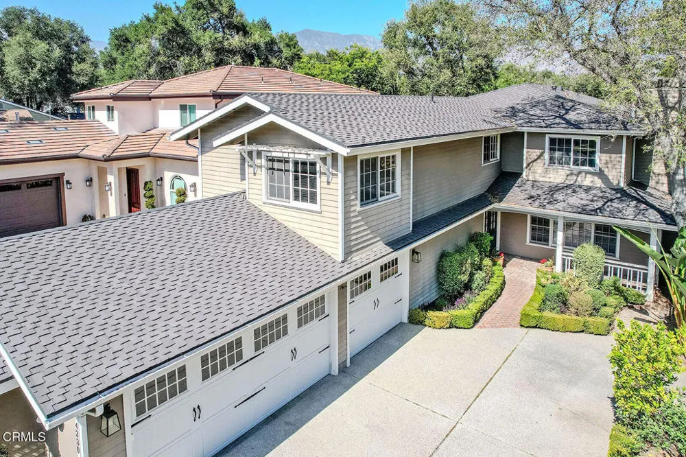 4330 Bel Aire Drive La Canada Flintridge, CA 91011