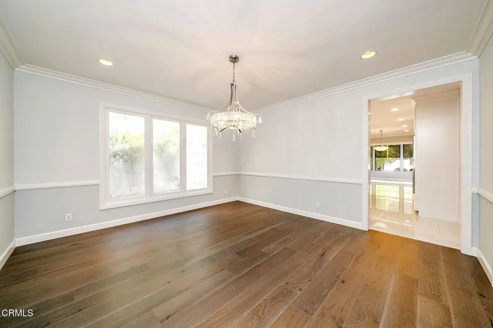 4330 Bel Aire Drive La Canada Flintridge, CA 91011