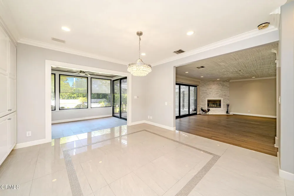 4330 Bel Aire Drive La Canada Flintridge, CA 91011