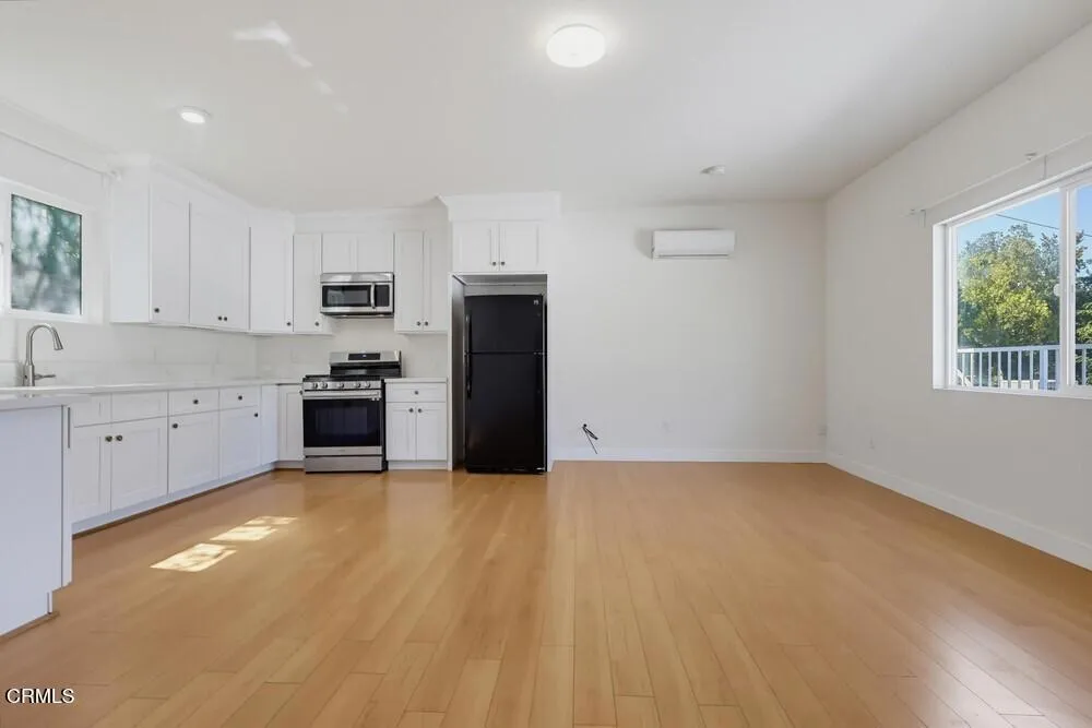 416 Sinclair Avenue #A Glendale, CA 91206