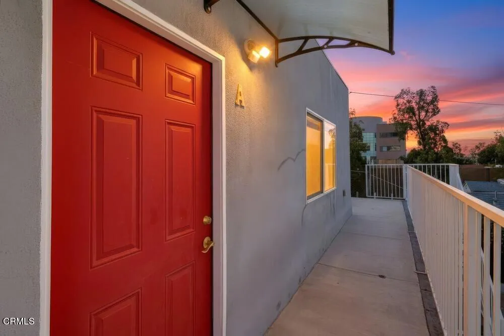 416 Sinclair Avenue #A Glendale, CA 91206