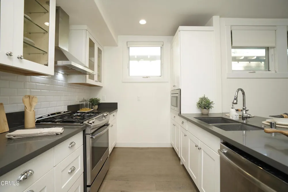 385 S Marengo Avenue #205 Pasadena, CA 91101
