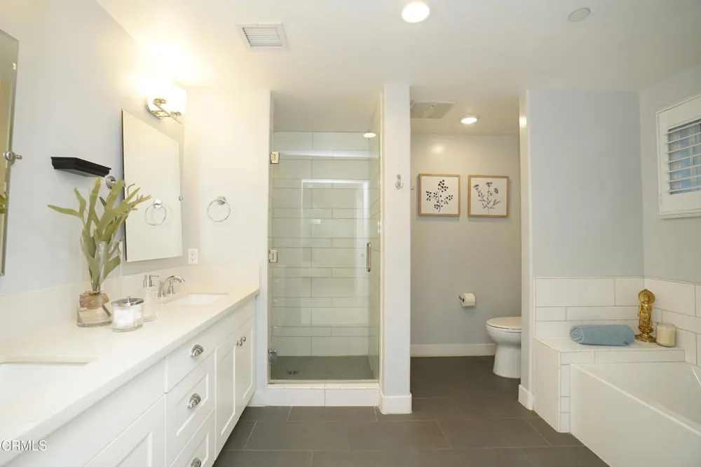 385 S Marengo Avenue #205 Pasadena, CA 91101
