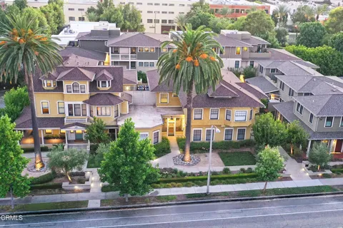 385 S Marengo Avenue #205
