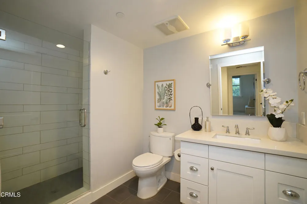 385 S Marengo Avenue #205 Pasadena, CA 91101
