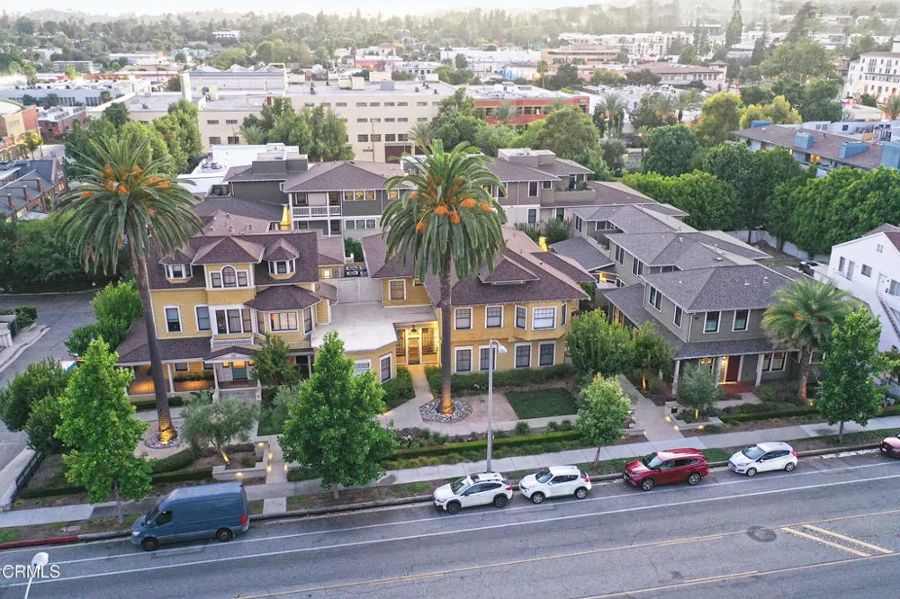 385 S Marengo Avenue #205 Pasadena, CA 91101