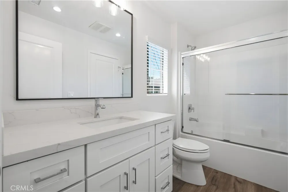872 W Walnut Avenue #A Monrovia, CA 91016