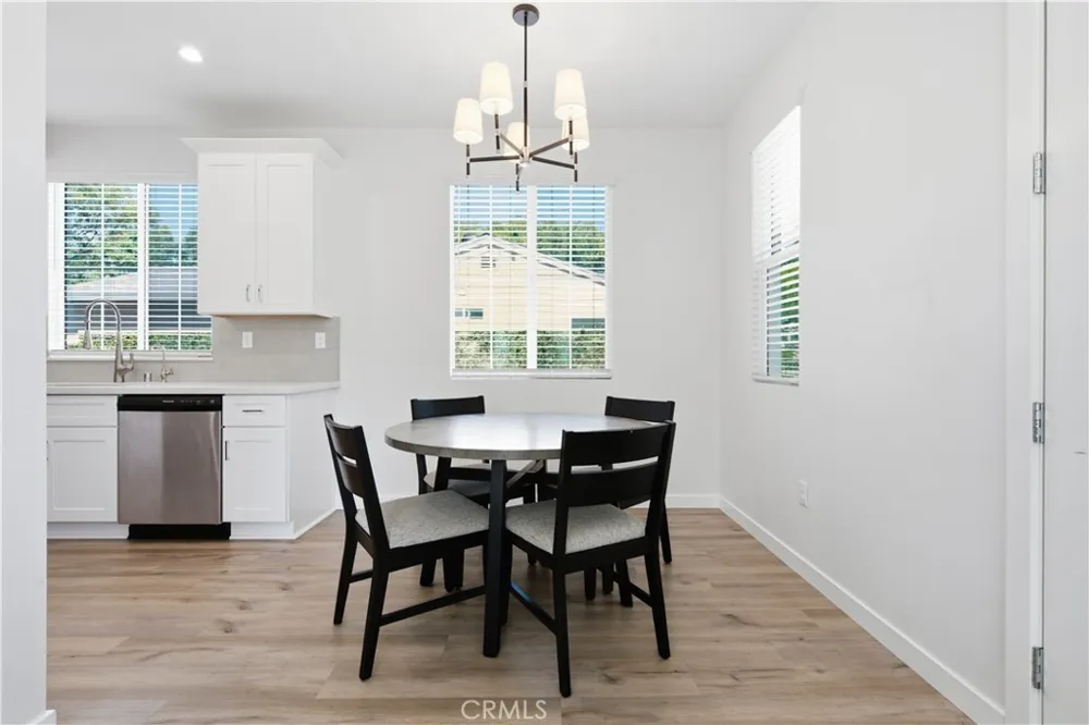 872 W Walnut Avenue #A Monrovia, CA 91016
