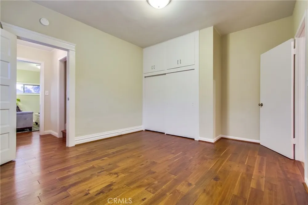 1918 La France South Pasadena, CA 91030