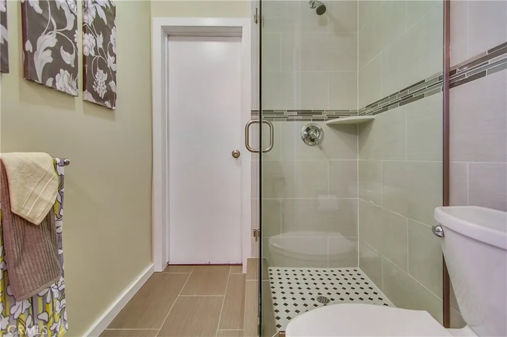1918 La France South Pasadena, CA 91030