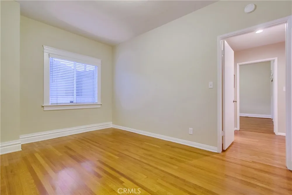 1918 La France South Pasadena, CA 91030