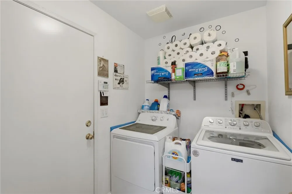 3728 E School Visalia, CA 93292