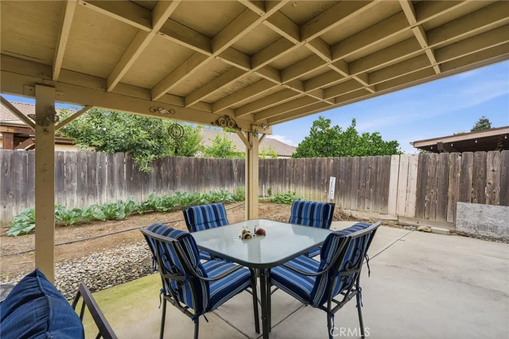 3728 E School Visalia, CA 93292