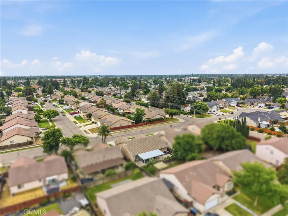 3728 E School Visalia, CA 93292