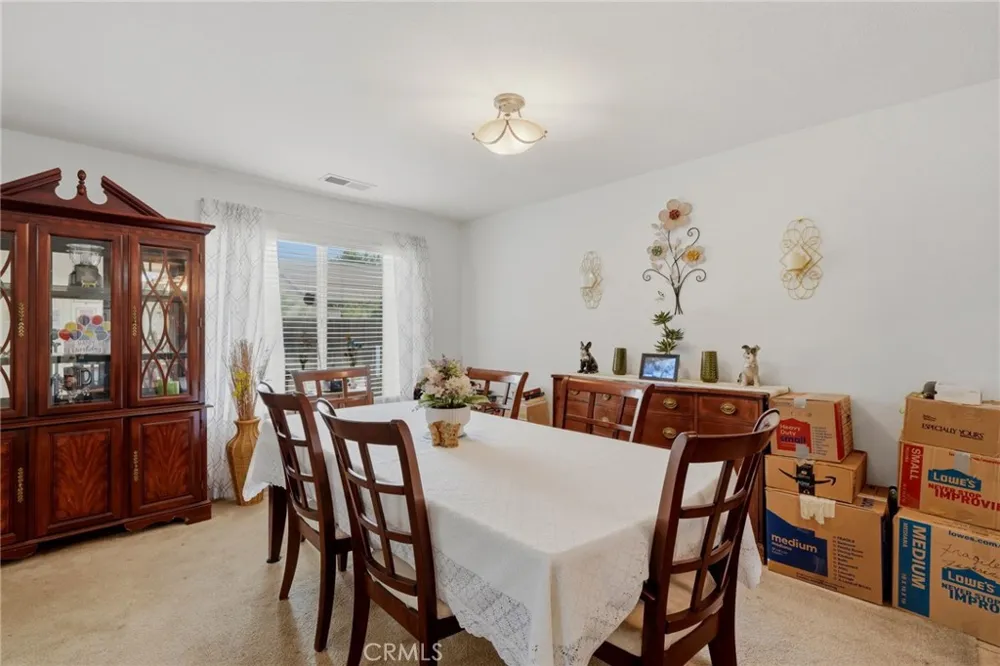 3728 E School Visalia, CA 93292