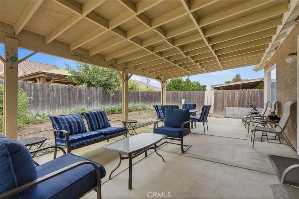 3728 E School Visalia, CA 93292