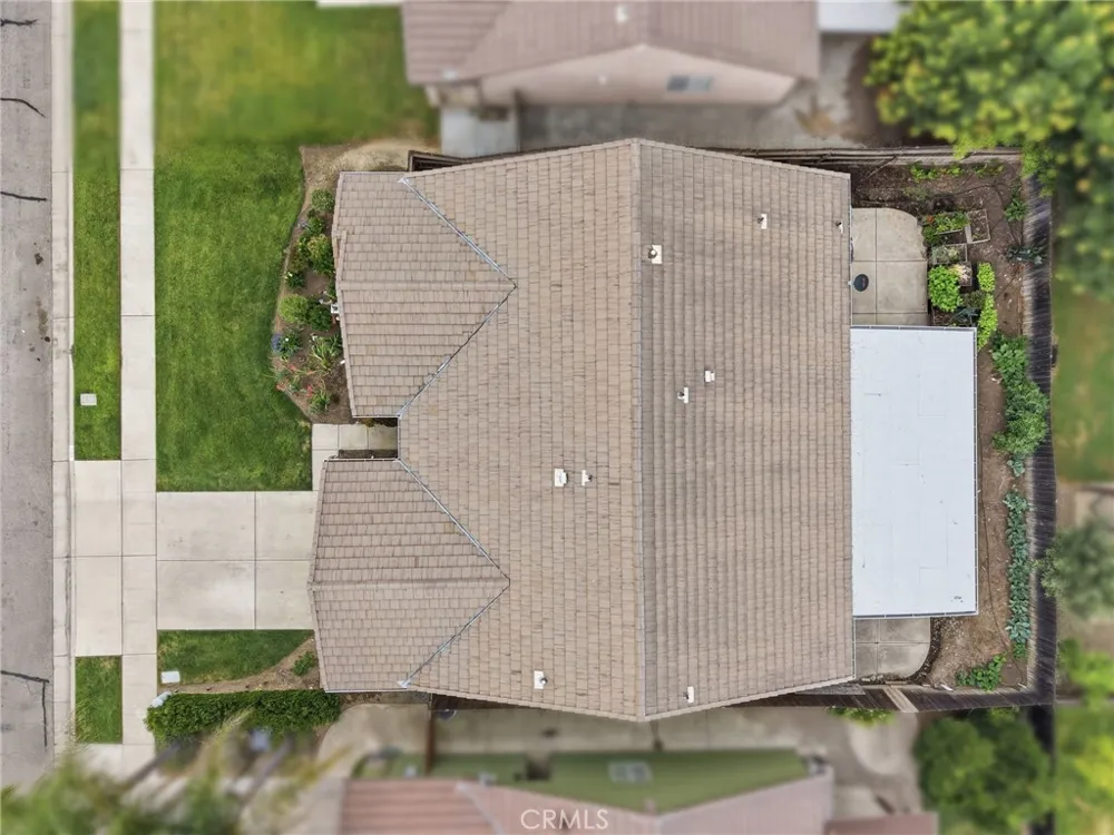 3728 E School Visalia, CA 93292