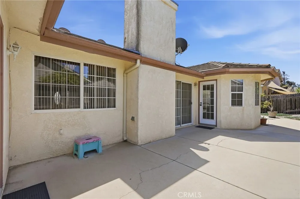 2439 La Costa Drive Santa Maria, CA 93455
