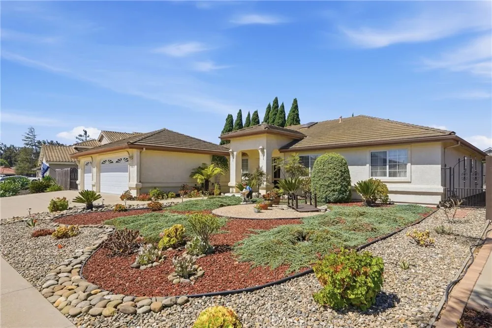 2439 La Costa Drive Santa Maria, CA 93455