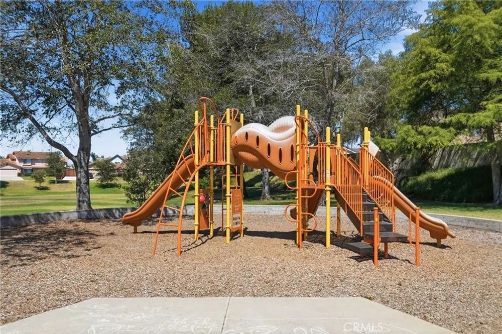 2439 La Costa Drive Santa Maria, CA 93455