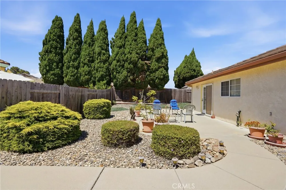 2439 La Costa Drive Santa Maria, CA 93455