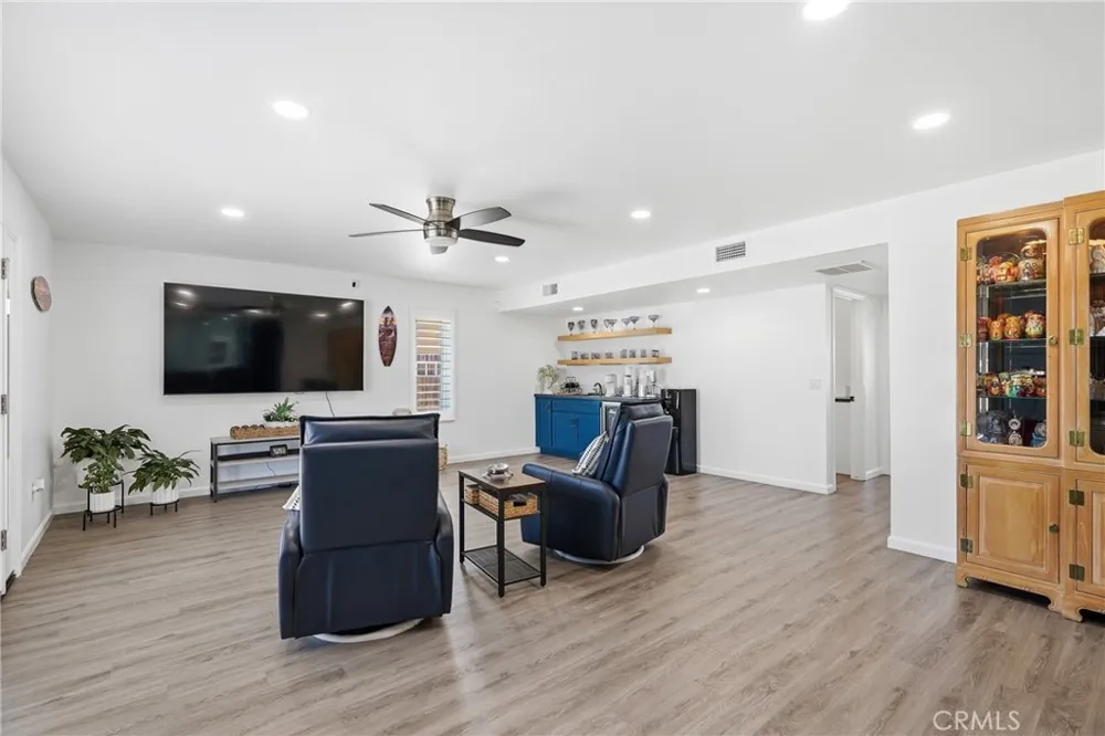 517 Clubhouse Santa Maria, CA 93455