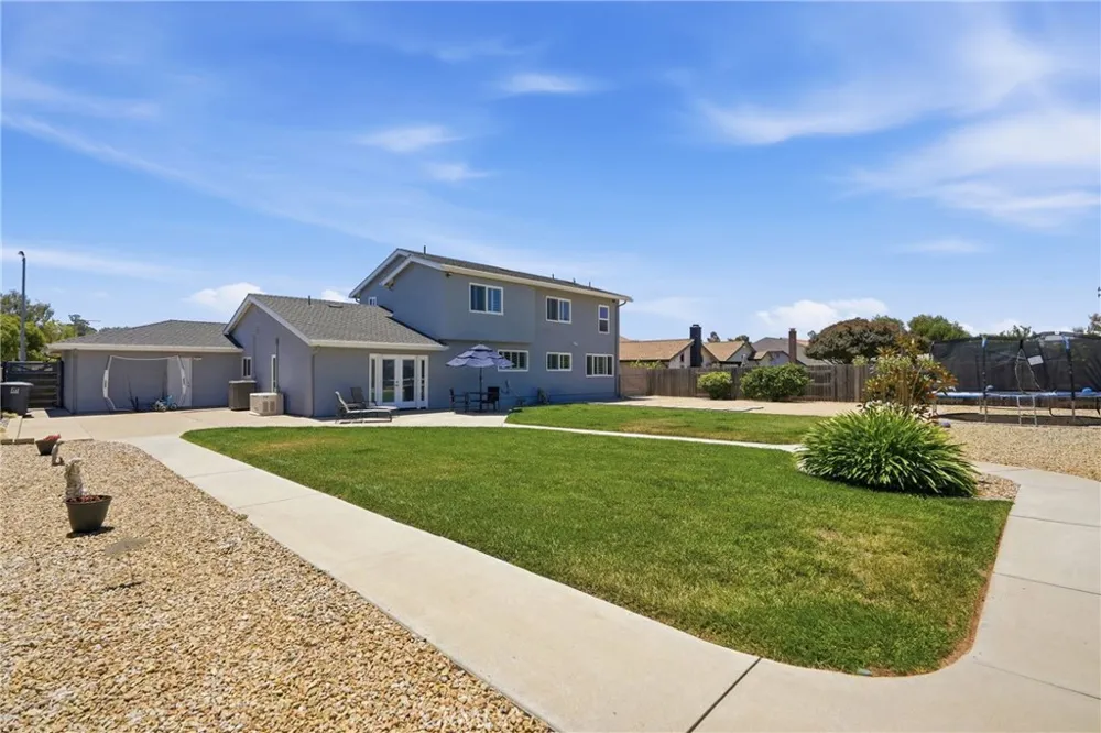 517 Clubhouse Santa Maria, CA 93455