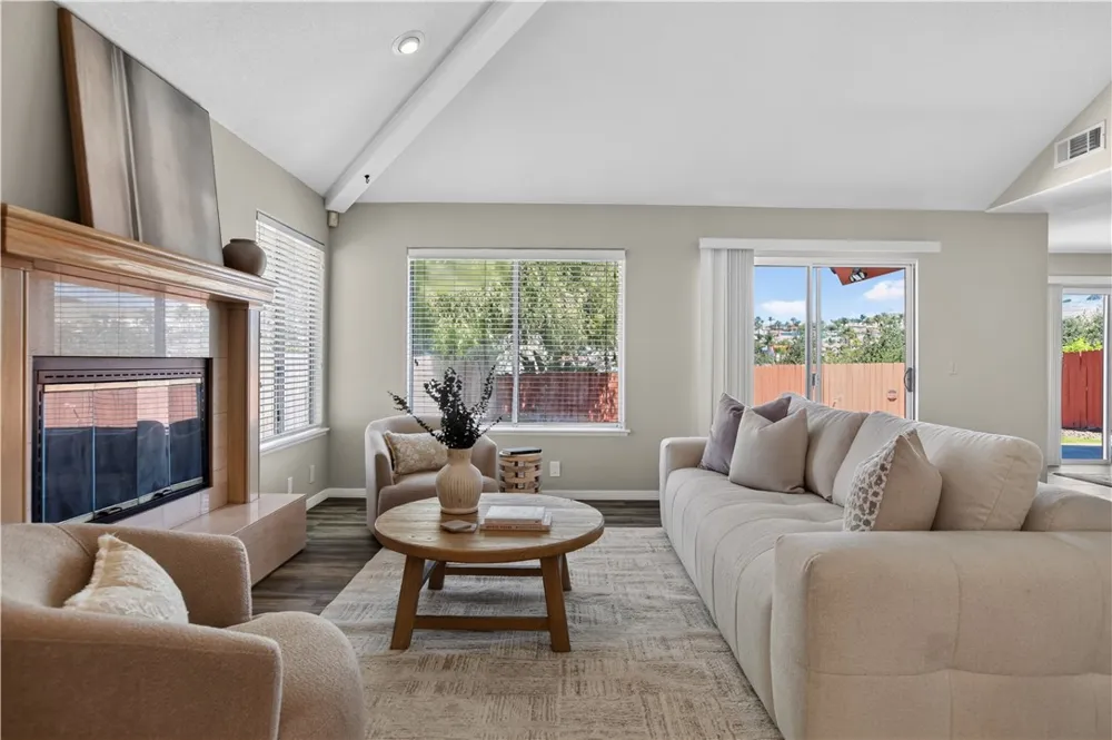 656 Shamrock Pismo Beach, CA 93449