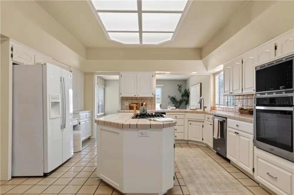656 Shamrock Pismo Beach, CA 93449