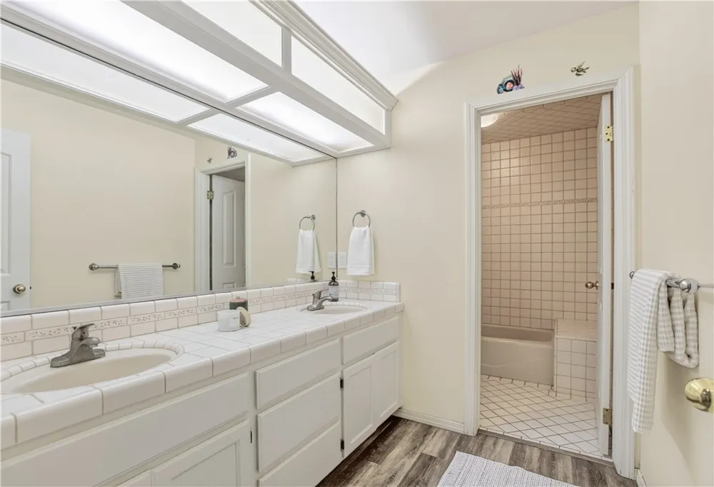 656 Shamrock Pismo Beach, CA 93449